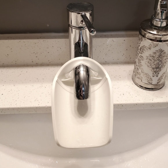 Toddler Sink Extender - Picture 3 of 3